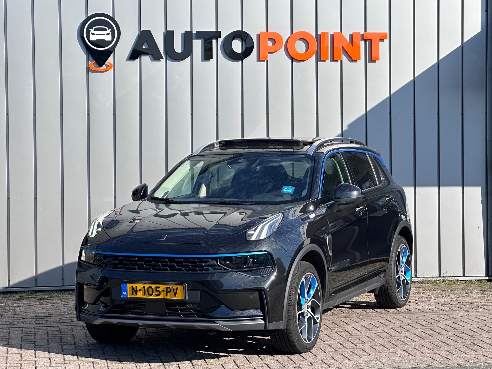 Lynk & Co 01 1.5 PHEV 6,6kWh SOH 97% PANO 360°cam Apple/And, Auto's, Dealer onderhouden, Euro 6, Bedrijf, 1854 kg