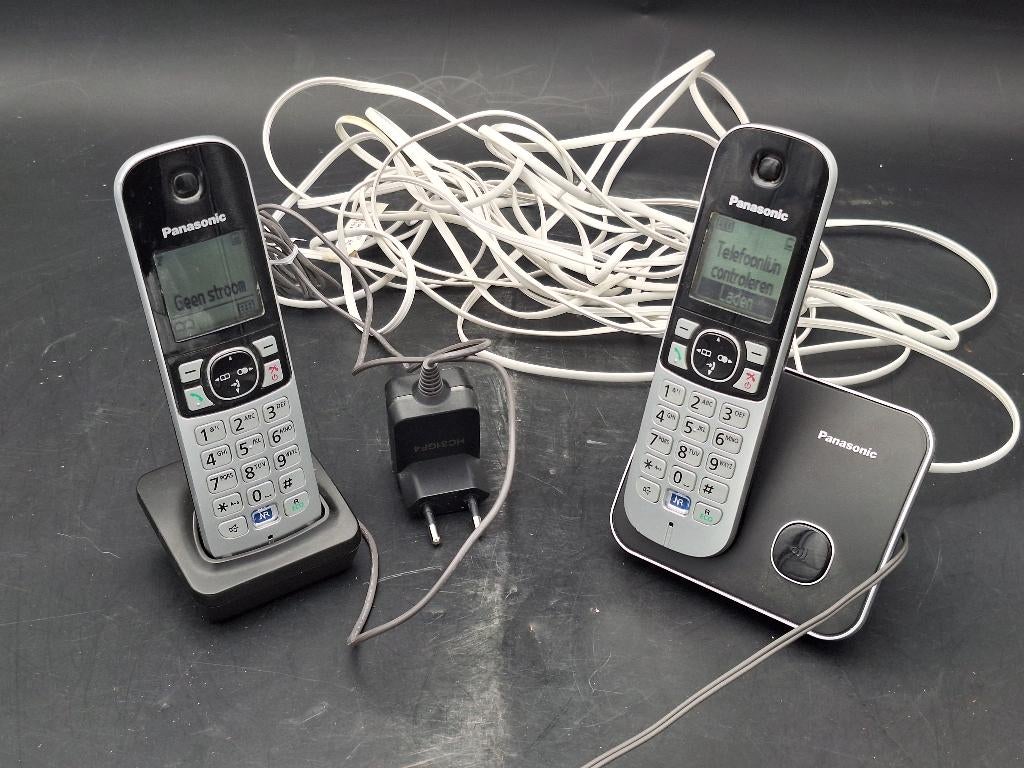 vaste telefoon van Panasonic 2 handsets, Telecommunicatie, Vaste telefoons | Handsets en Draadloos, Ophalen of Verzenden, Nieuw