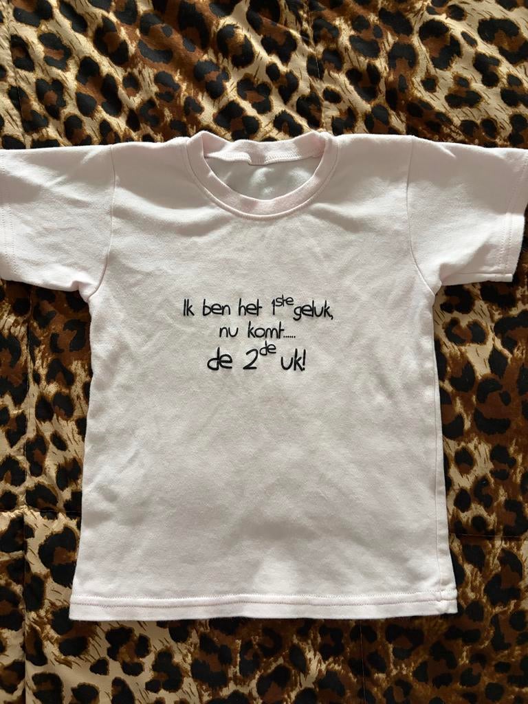 Zwangerschapsaankondiging T-shirt maat 116, Kinderen en Baby's, Ophalen, Zo goed als nieuw