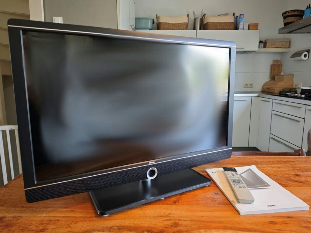 Loewe Art 32, LED, 80 tot 100 cm, Zo goed als nieuw, 100 Hz