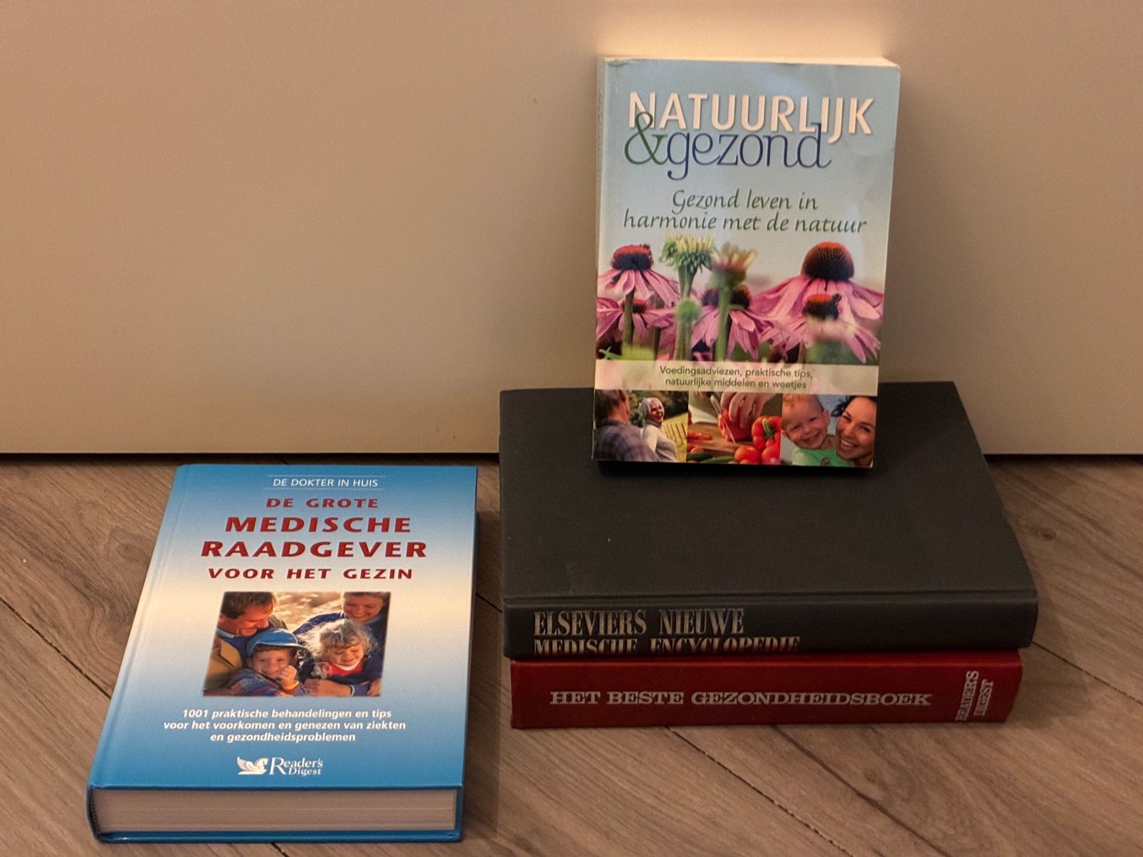 Diverse gezondheidsboeken,medische raadgever, encyclopedie, Ophalen of Verzenden, Zo goed als nieuw