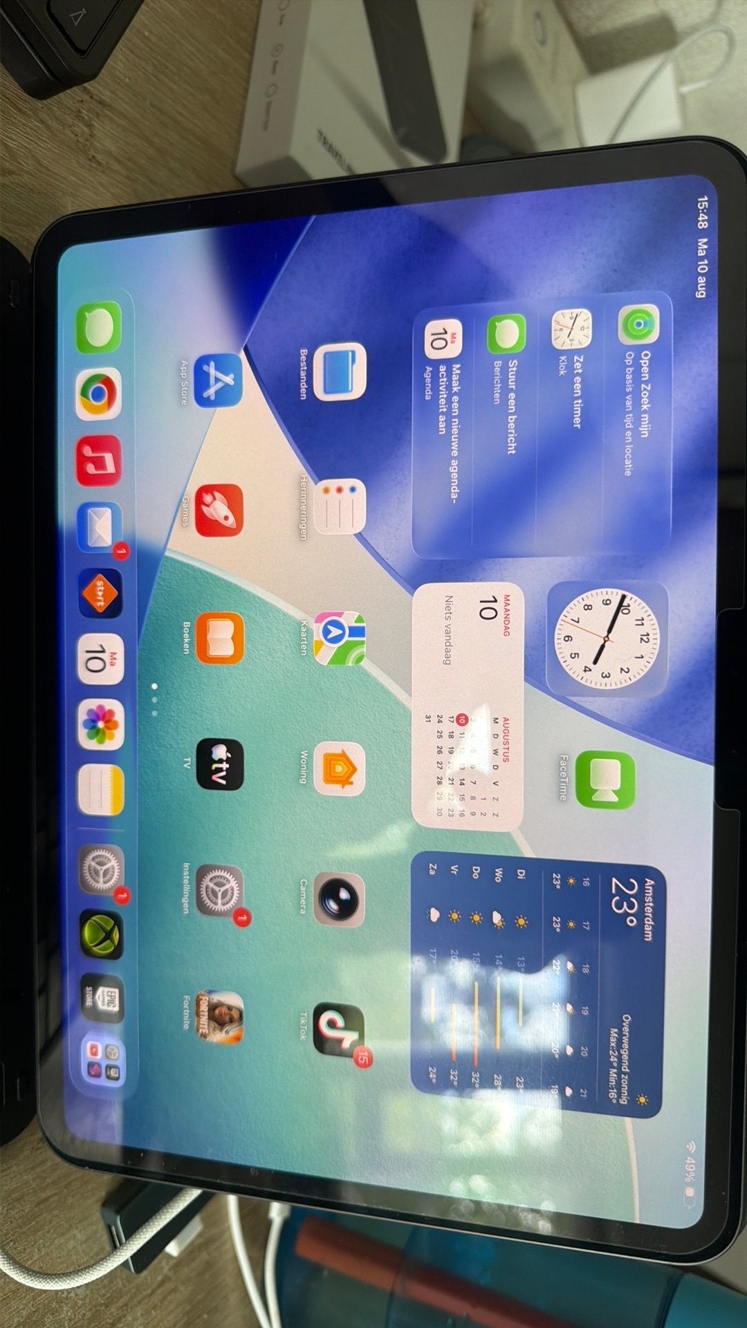 iPad Pro 11-inch M5 256GB + Magic Keyboard, Computers en Software, Apple iPads, Ophalen, Apple iPad, 11 inch, Zo goed als nieuw