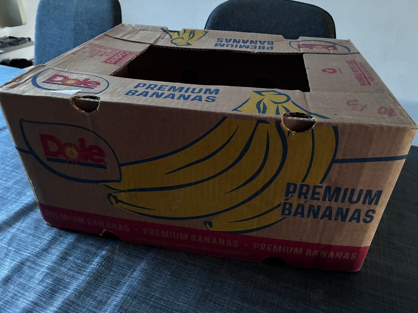 10 Bananendozen / verhuisdozen, Ophalen, Doos, 50 tot 75 cm, Zo goed als nieuw