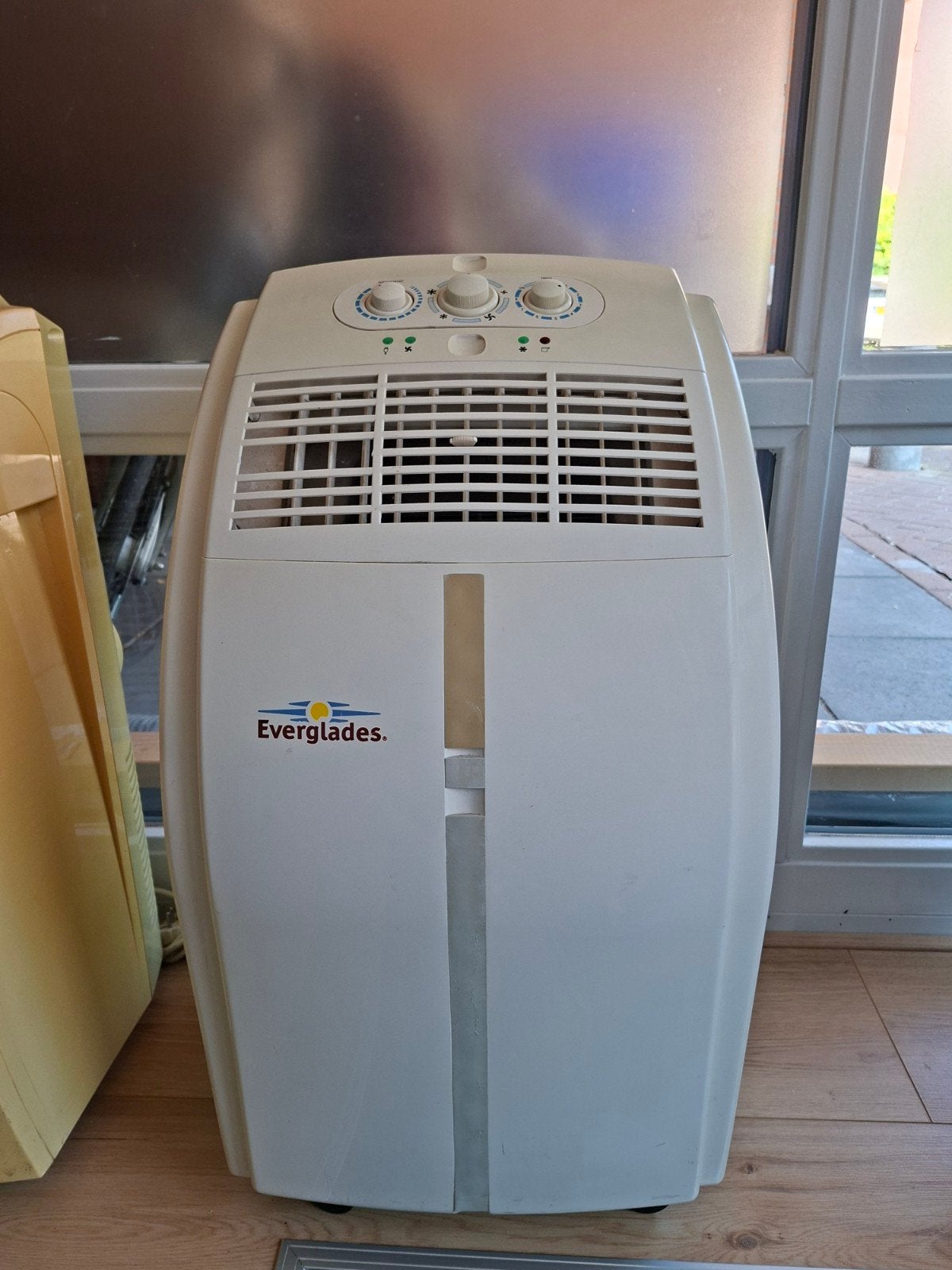 Everglades Mobiele Airco - Koelen en Ontvochtigen, Ophalen, Gebruikt, Minder dan 60 m³, Timer