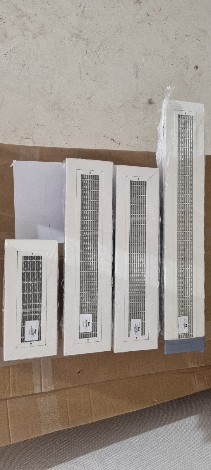 4x Solid-air Wthavo wandrooster RAL 9010 nieuw, Ophalen of Verzenden