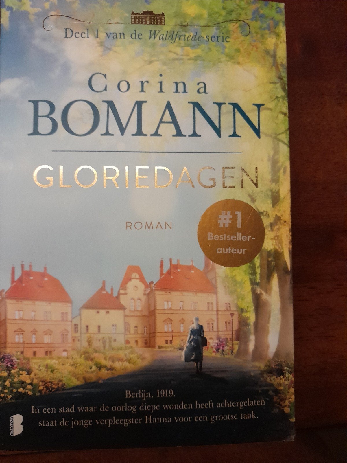 Corina Bomann - Gloriedagen, Ophalen of Verzenden, Zo goed als nieuw, Corina Bomann