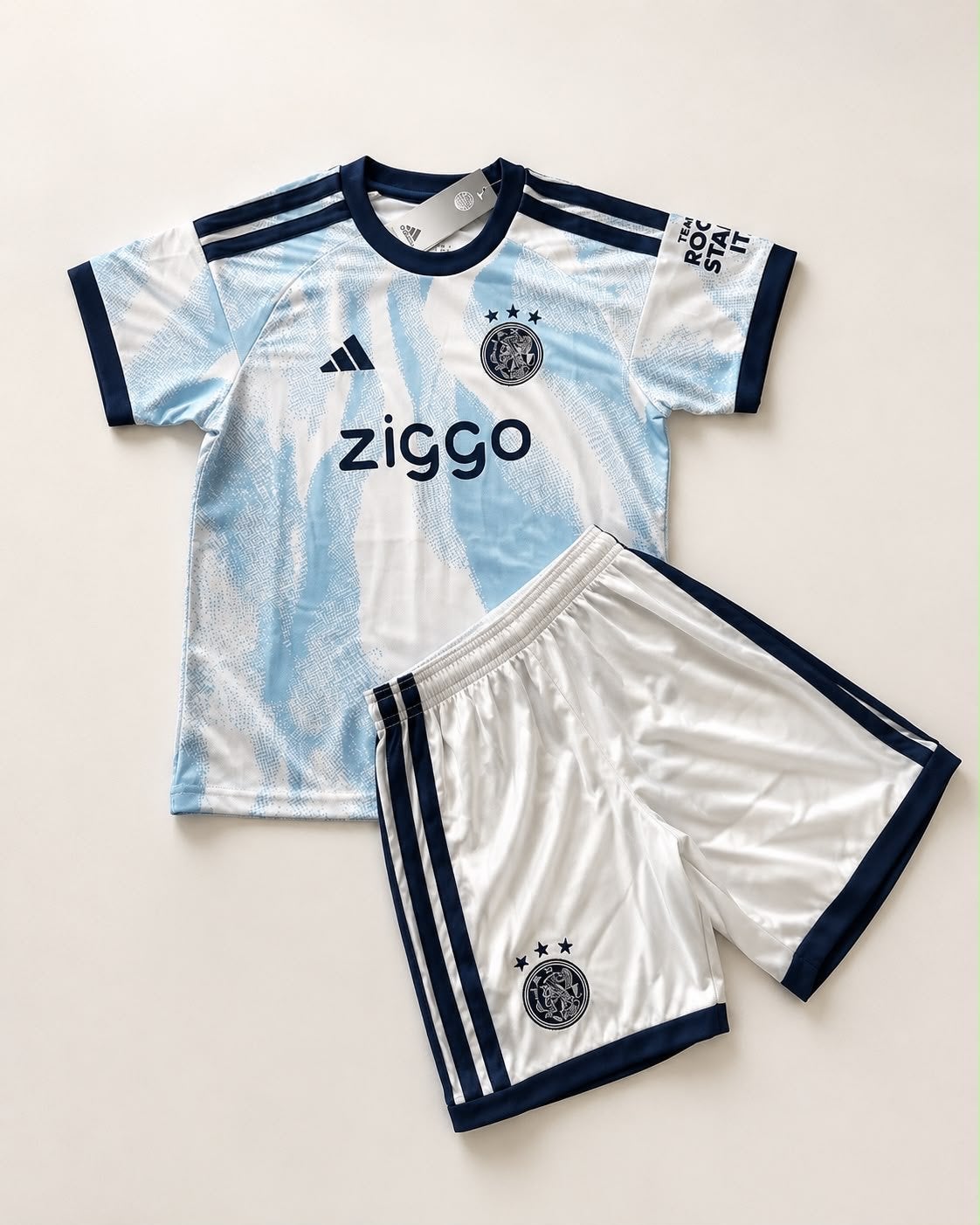 Ajax tenue 2026-2027 - Kindersetje - Nieuw! - maat 140, Maat XS of kleiner, Ophalen of Verzenden, Nieuw, Set
