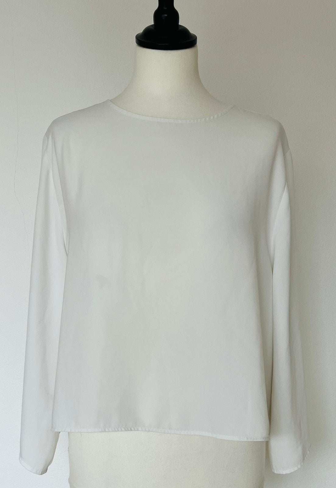 MNG witte top met lange mouwen maat L, Kleding | Dames, Tops, Wit, Maat 42/44 (L), Ophalen of Verzenden, Zo goed als nieuw
