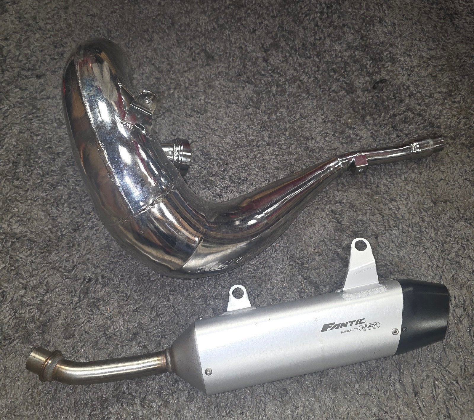 nieuwe fantic xx250 uitlaat, Motoren, Ophalen, Nieuw