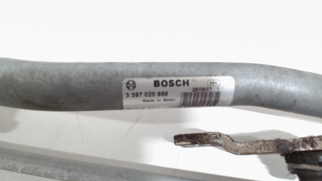 Ruitenwisser mechaniek voor Volvo S80, Onderdelen@venauto.nl, Van der Ven Autorecycling B.V., Gebruikt, Ettenseweg 76, 4706 PB Roosendaal, The Netherlands