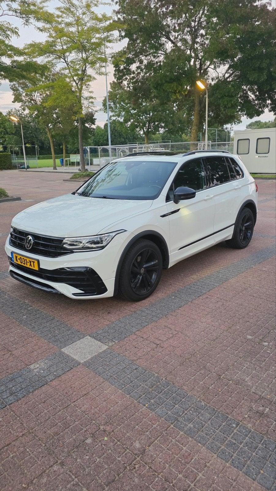 Volkswagen Tiguan 1.5 TSI ACT 150pk DSG 2021 Wit, 4 cilinders, Wit, 75 €/maand, Particulier