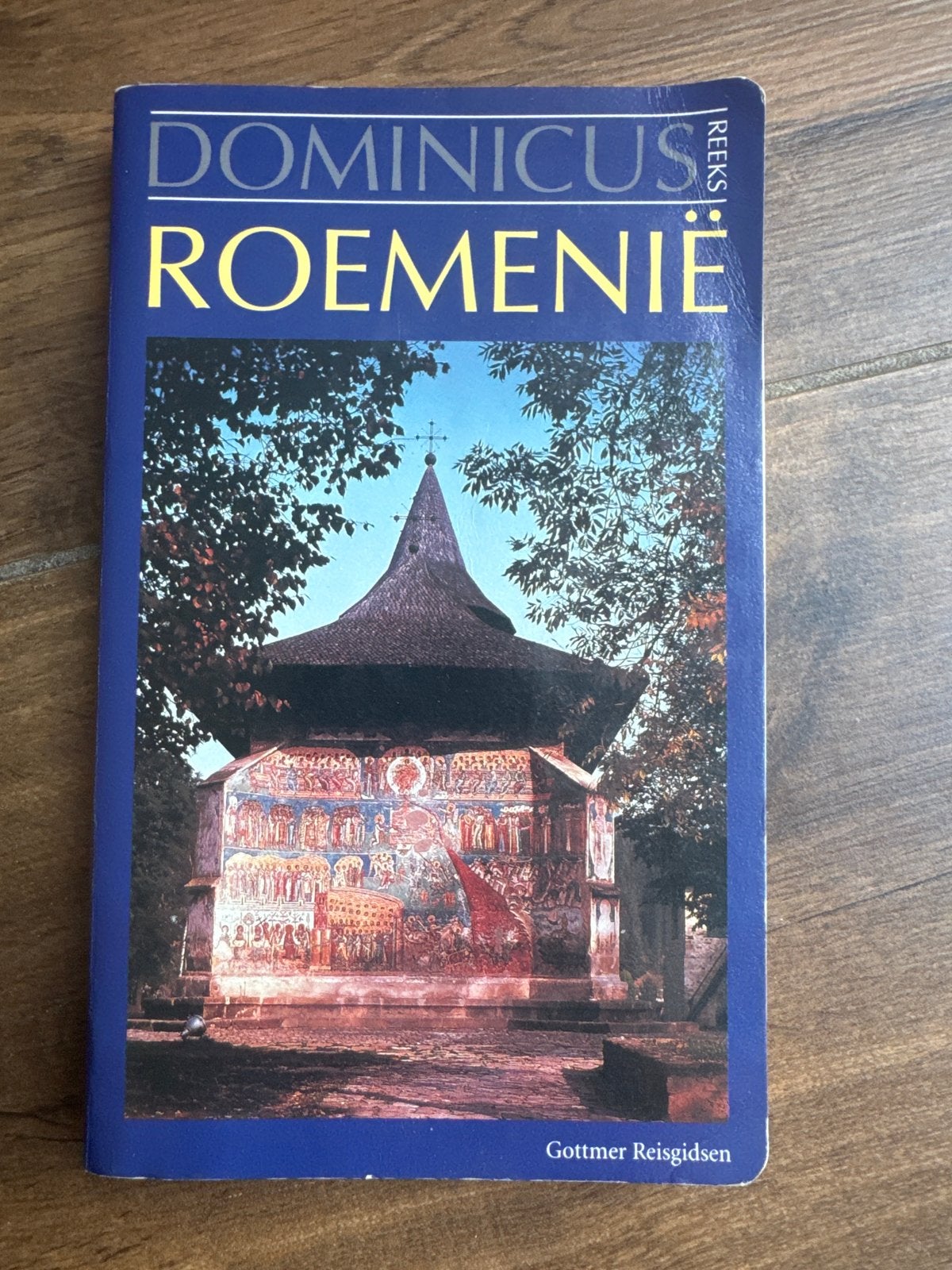 Dominicus Reisboek Roemenië - Gottmer Reisgidsen, Europa, Ophalen of Verzenden, Reisgids of -boek, Gelezen