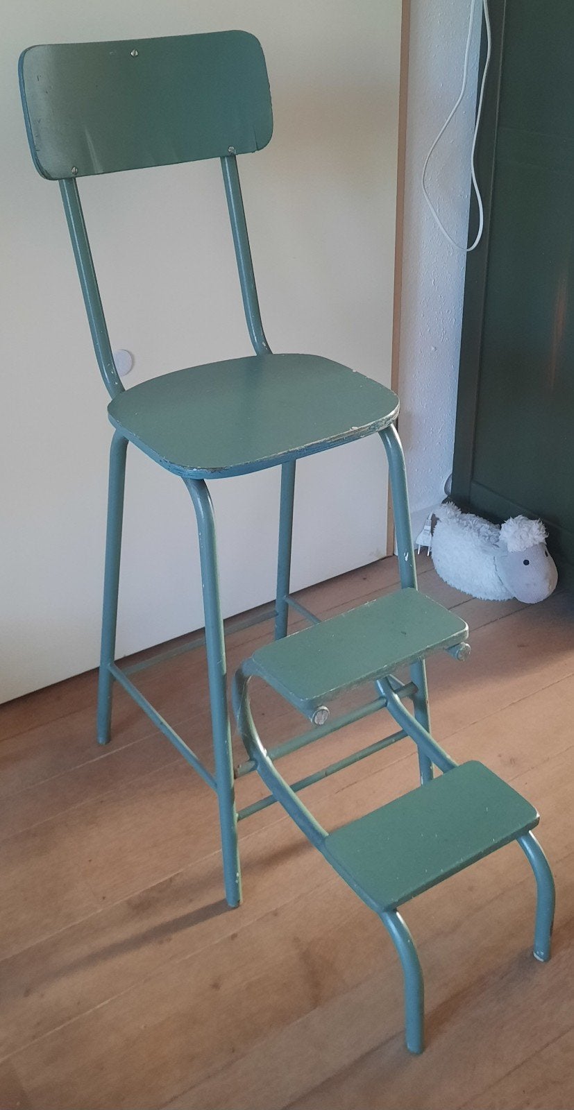 Keukentrapje met rugleuning, vintage, brocante, Ophalen, Hout