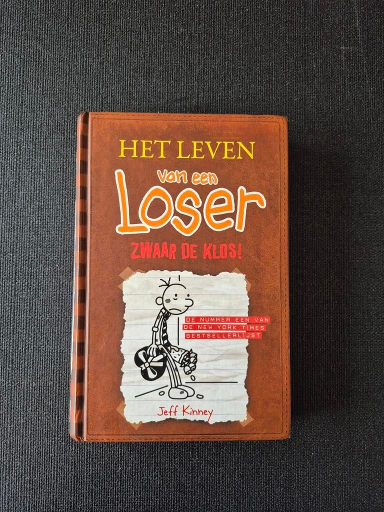Jeff Kinney Het Leven van een Loser- Zwaar de klos, Ophalen of Verzenden, Gelezen, Jeff Kinney