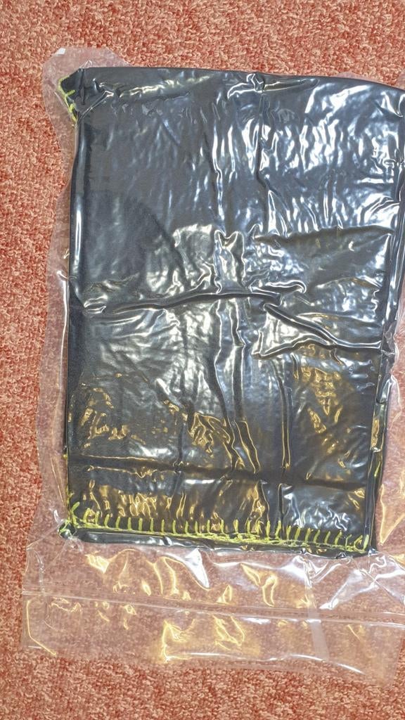 Fleece deken/plaid/NIEUW/dun/zwart € 2,50, Ophalen of Verzenden, Nieuw, Zwart, Rechthoekig