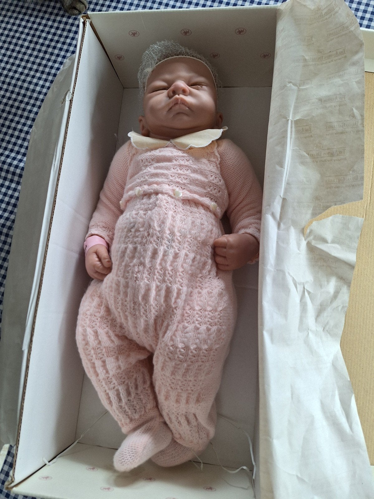 Ashton Drake rebornpop baby Emily nieuw, Verzamelen, Poppen, Ophalen of Verzenden, Nieuw, Pop, Levensecht of Reborn