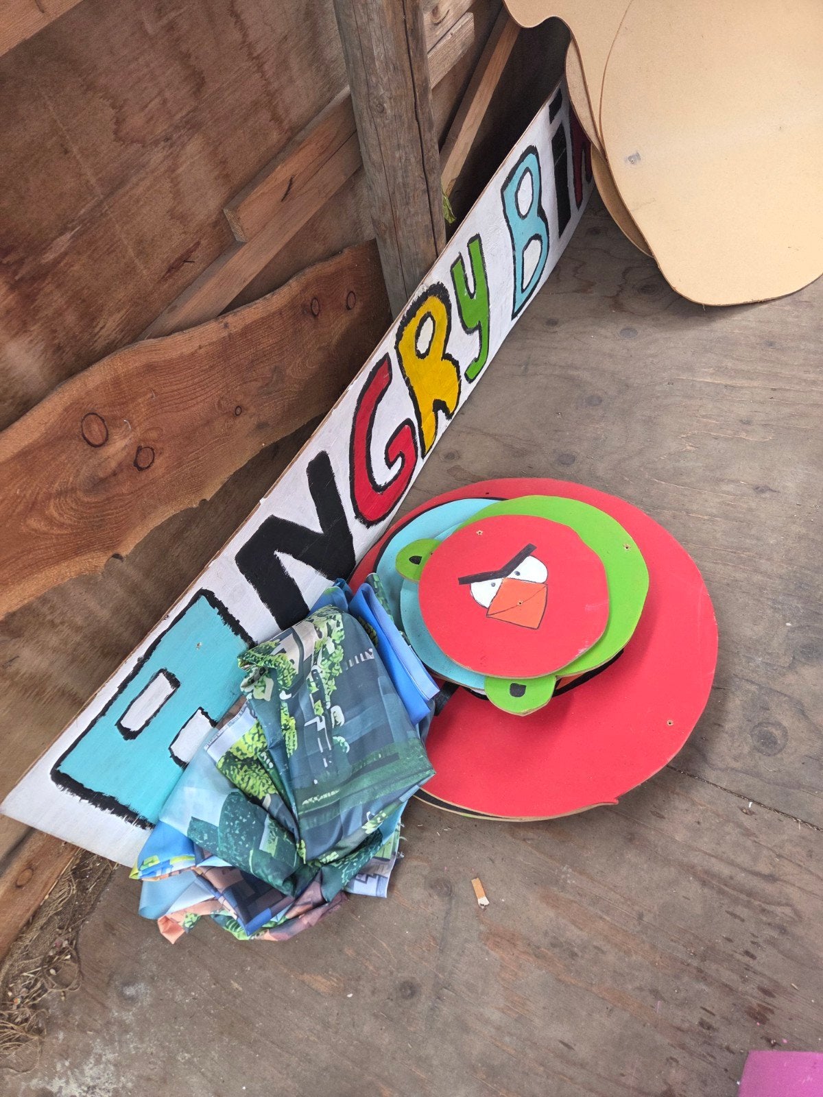 Angry bird decoratie, Ophalen, Versiering