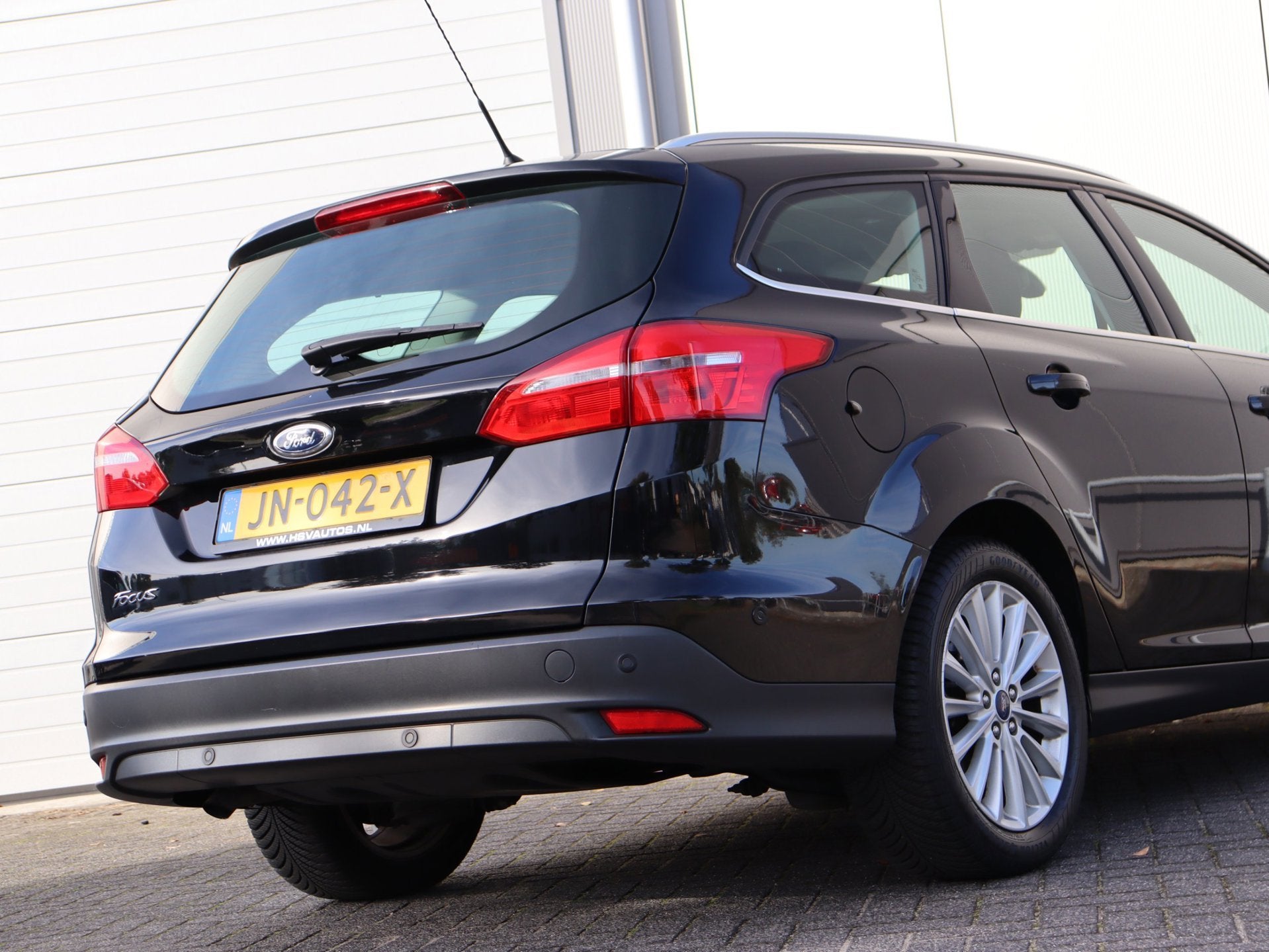Foto 9 van Ford Focus Wagon 1.5 TDCI Titanium navi LM 4-deurs org NL