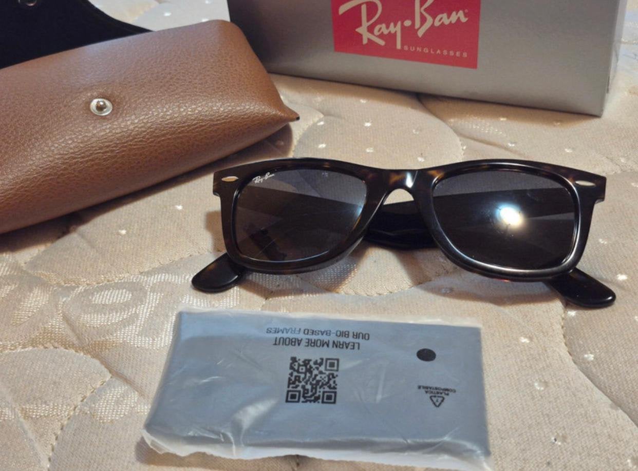 Ray-Ban Wayfarer RB2140 902/R5 zonnebril + etui, Ophalen of Verzenden, Nieuw, Bruin, Ray-Ban