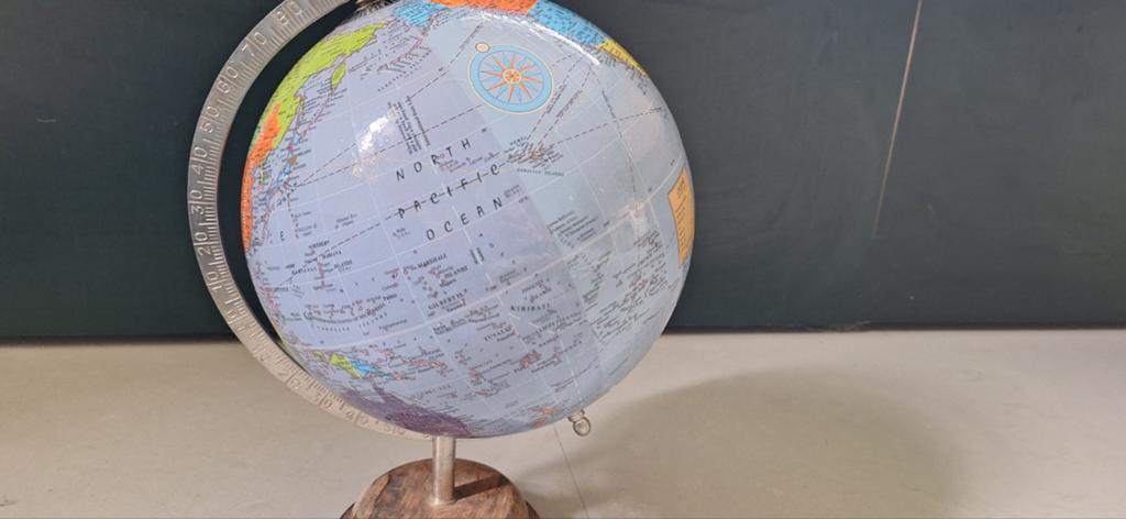 Globe (wereldbol), Ophalen of Verzenden, Zo goed als nieuw