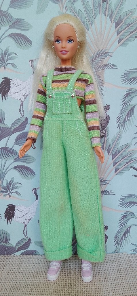 BA17 Barbie Extreme Green Teen Skipper, Verzamelen, Poppen, Ophalen of Verzenden, Gebruikt, Pop
