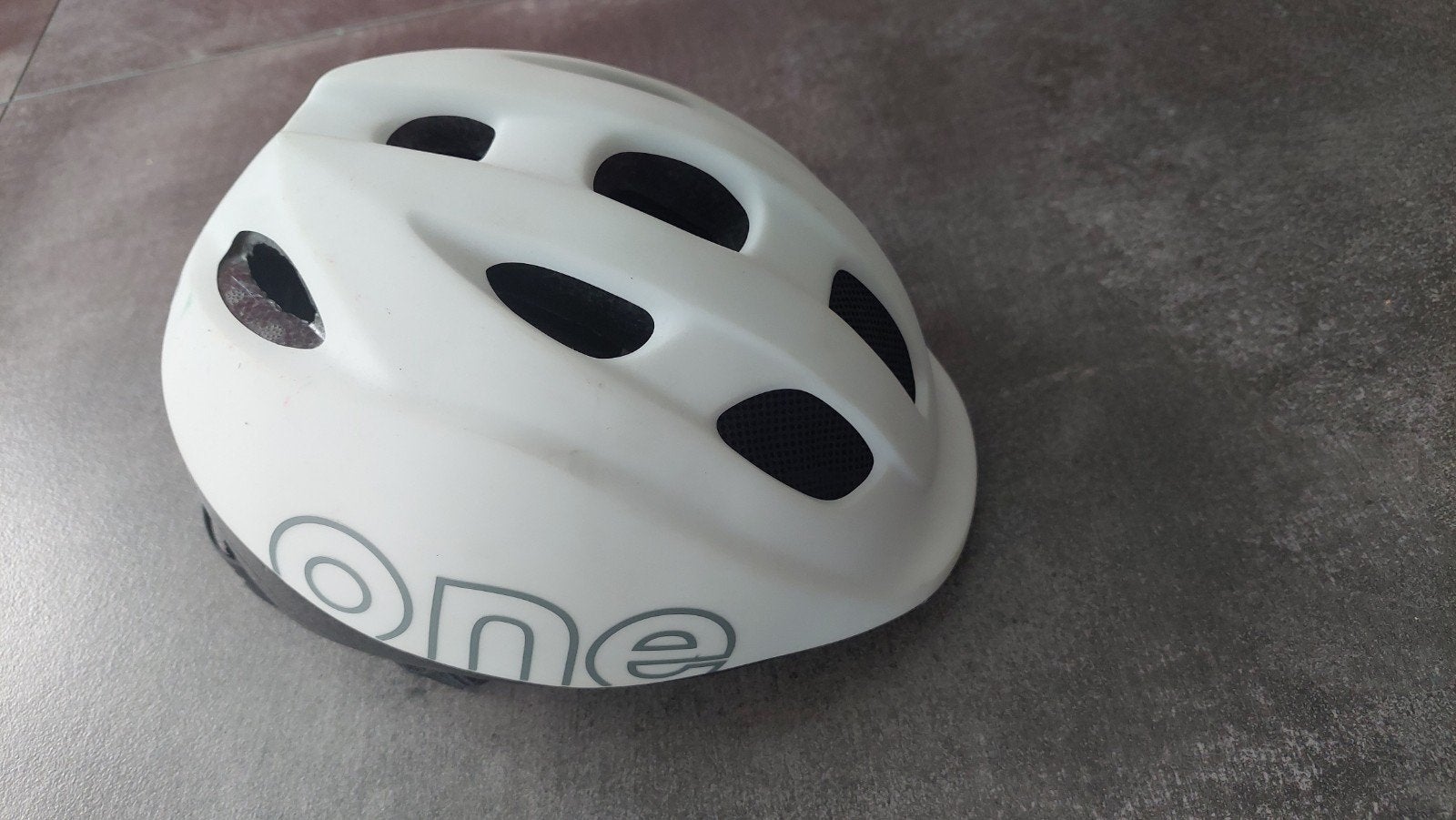 Bobike kinderfietshelm 46-53 cm - zo goed als nieuw, Fietsen en Brommers, Fietsaccessoires | Fietshelmen, Jongen of Meisje, Overige maten