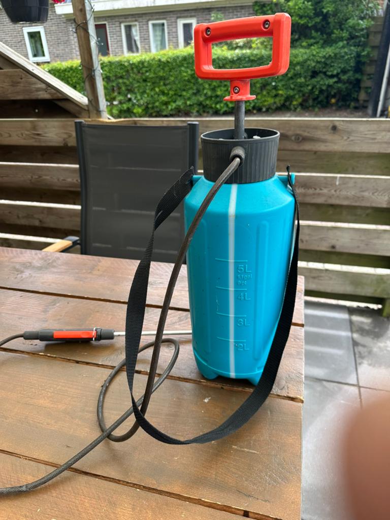 Gardena ruggenspuit, Tuin en Terras, Bestrijdingsmiddelen, Ophalen of Verzenden, Zo goed als nieuw, Onkruidbestrijding