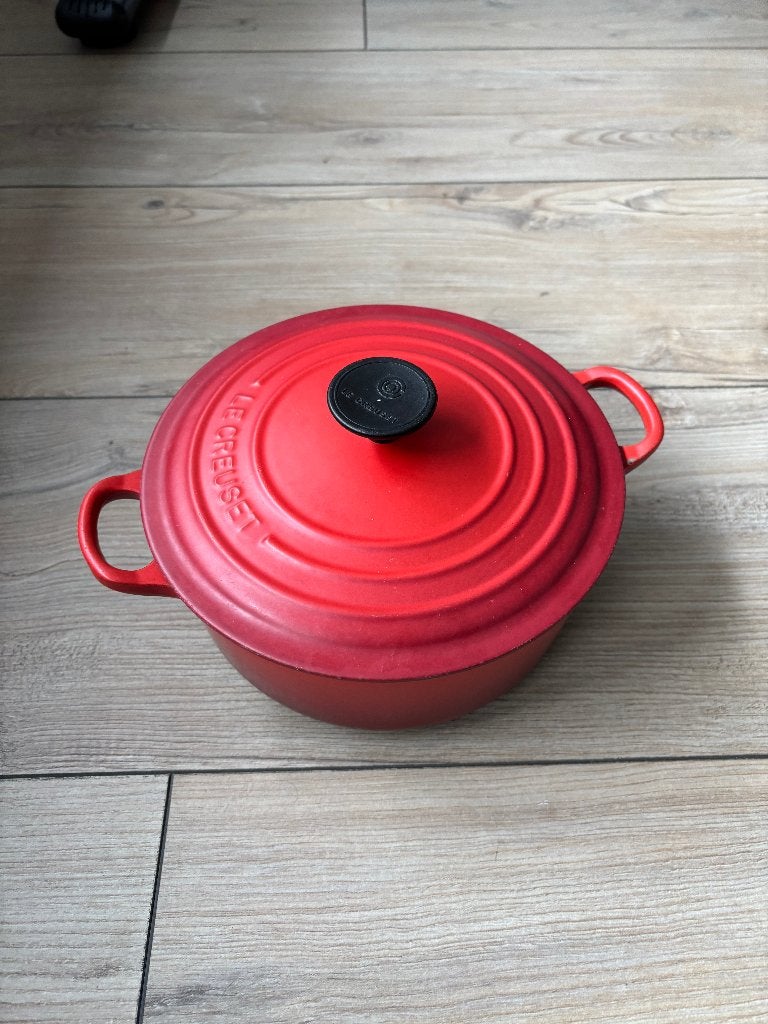 Le Creuset pan 20cm, Huis en Inrichting, Keuken | Potten en Pannen, Ophalen of Verzenden, Gebruikt, Gietijzer, Le Creuset