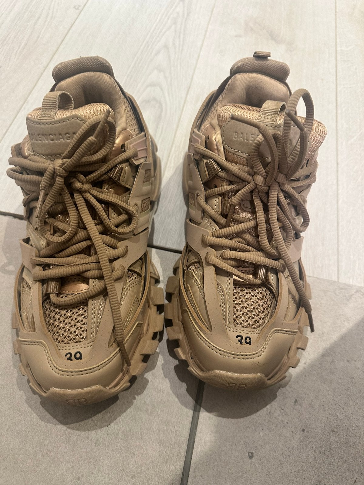 Balenciaga Track Sneakers - Maat 39, Ophalen of Verzenden, Zo goed als nieuw, Bruin, Sneakers of Gympen