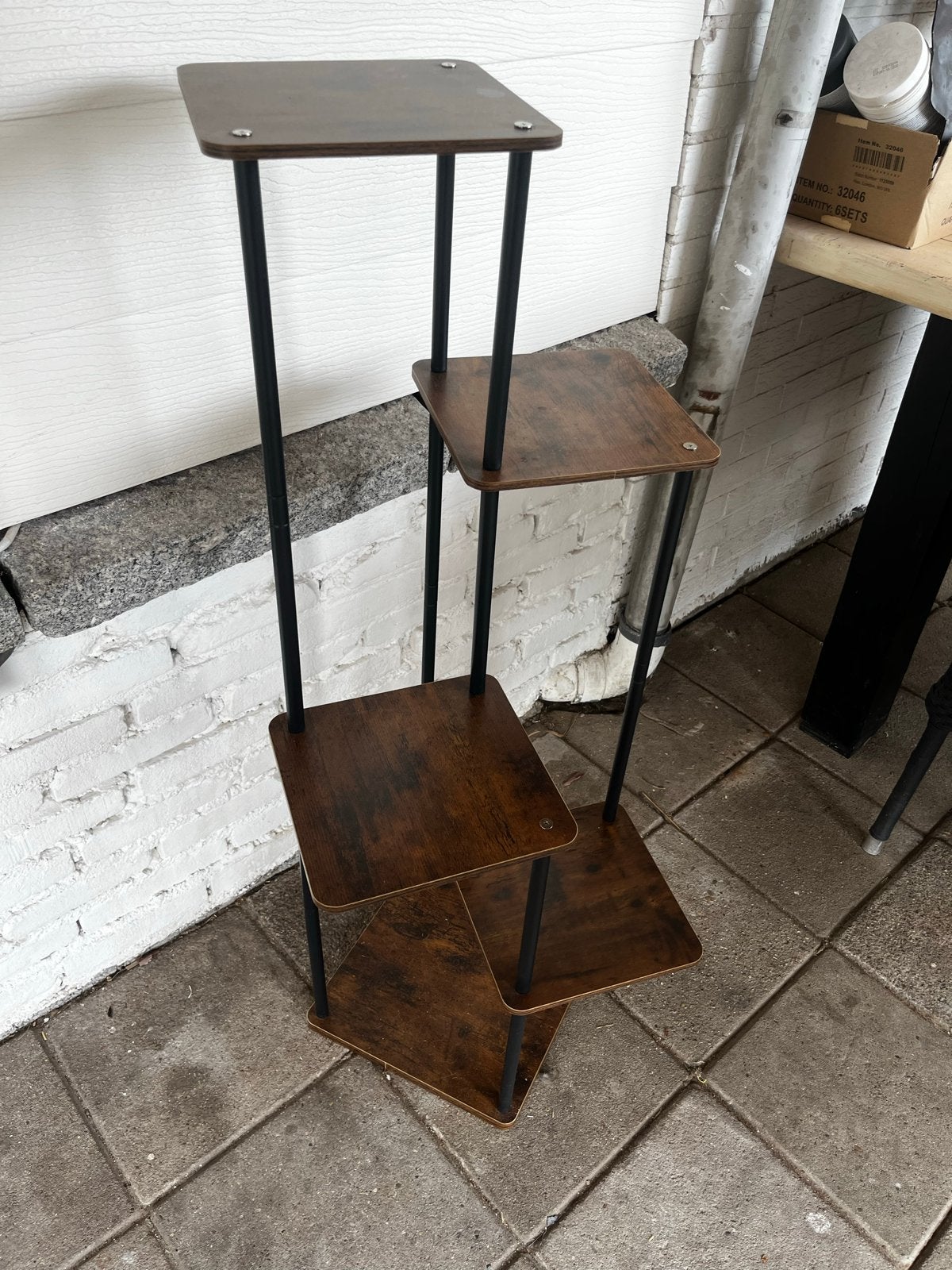 Houten plantenstandaard met 5 niveaus, 106cm hoog, Ophalen, Hout, Zo goed als nieuw, Bruin