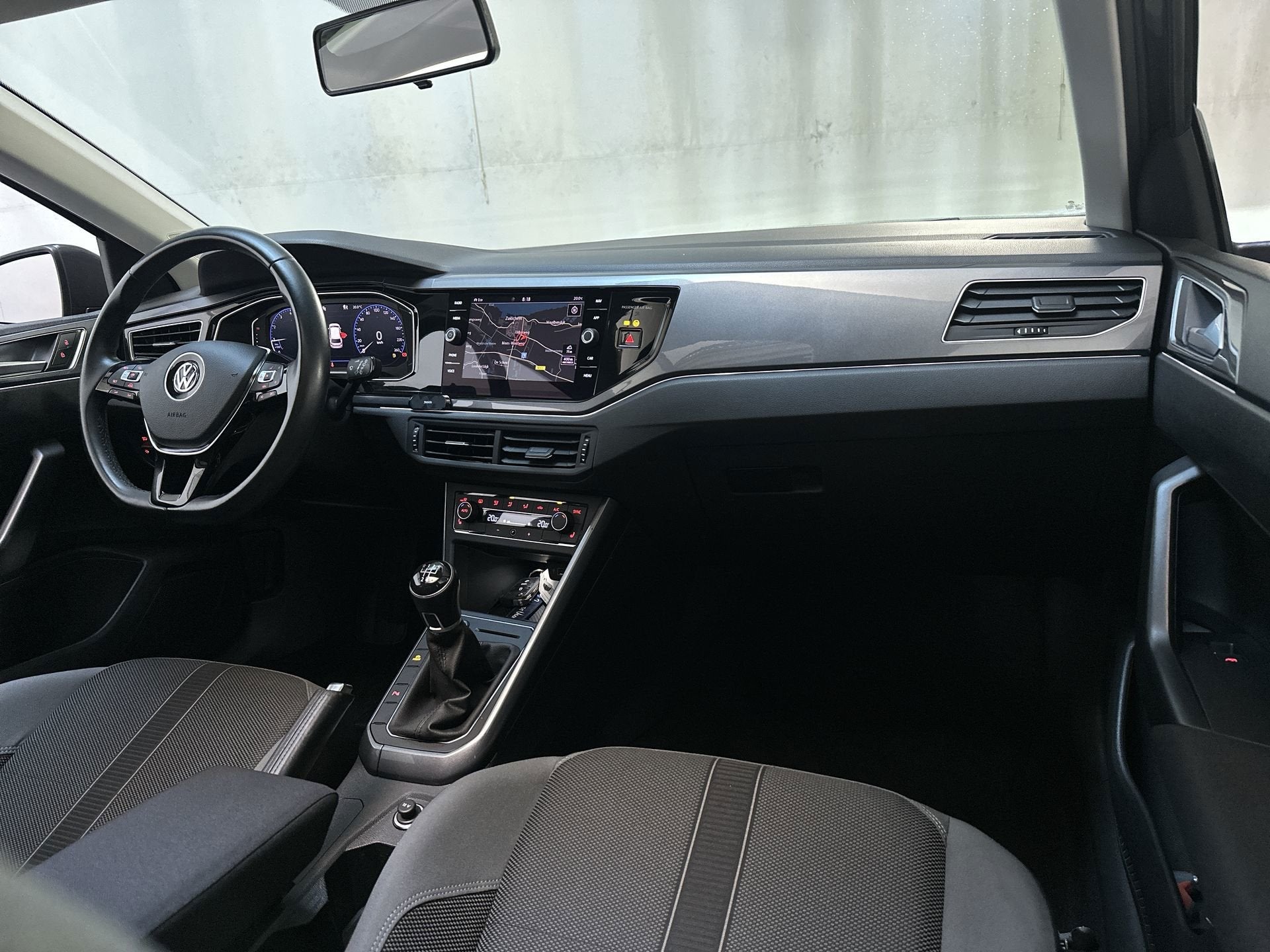 Volkswagen Polo 1.0 TSI Highline LED Panoramadak Virtual Coc, Voorwielaandrijving, Stof, Gebruikt, 95 pk
