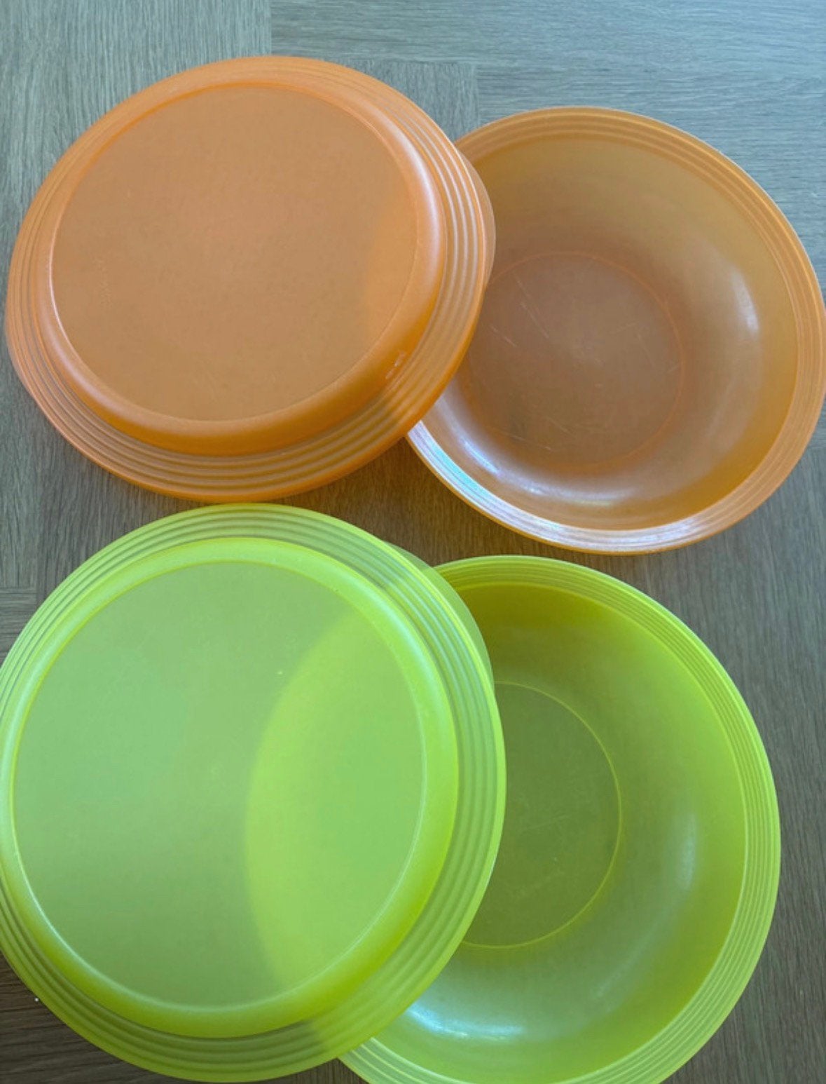 Tupperware set van schalen en kommen, Ophalen of Verzenden, Gebruikt, Oranje, Bak of Kom