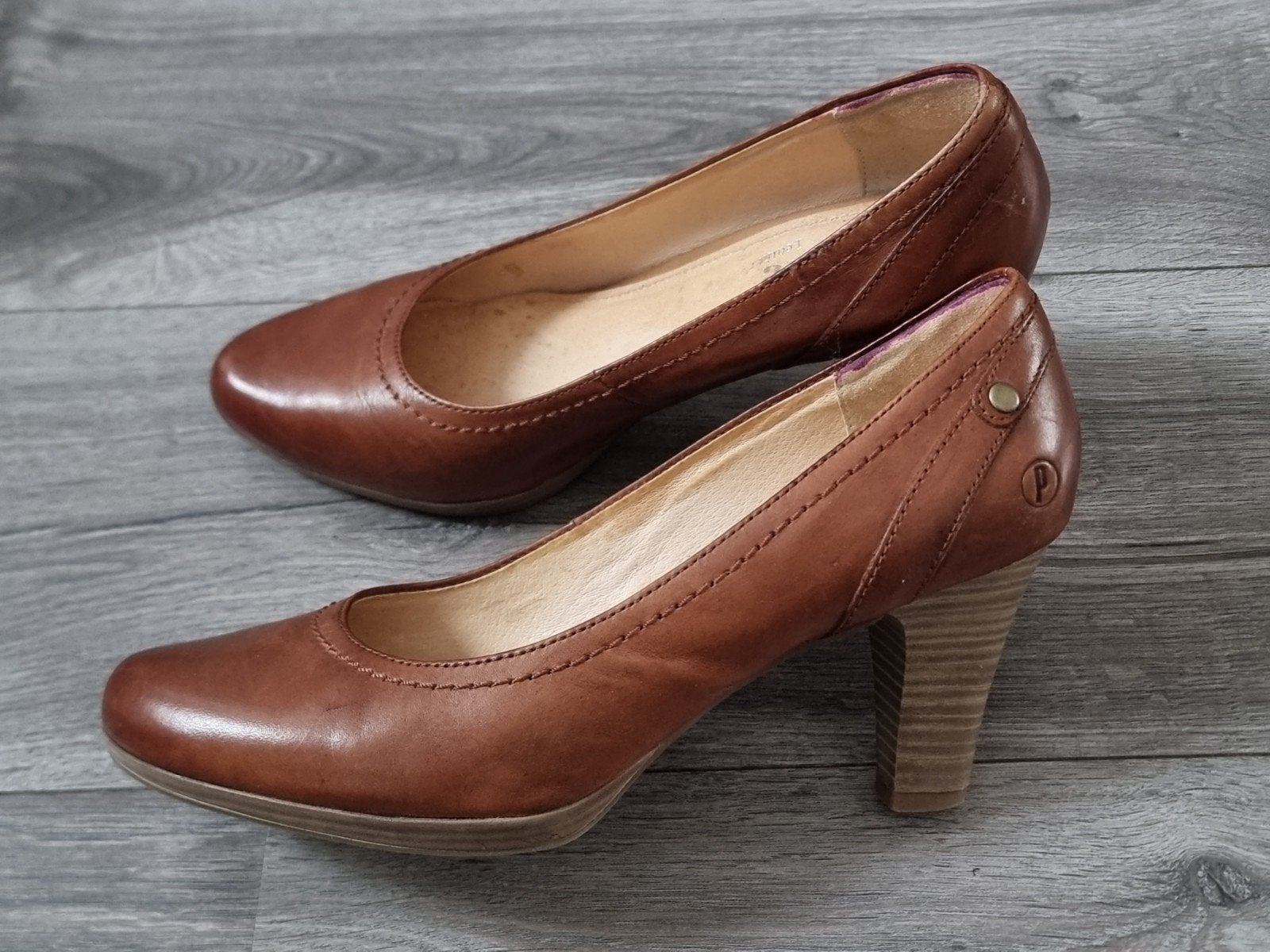 Bruin dames leren hakken Piure Leather, maat 40 (AZ6), Kleding | Dames, Ophalen of Verzenden, Zo goed als nieuw, Bruin