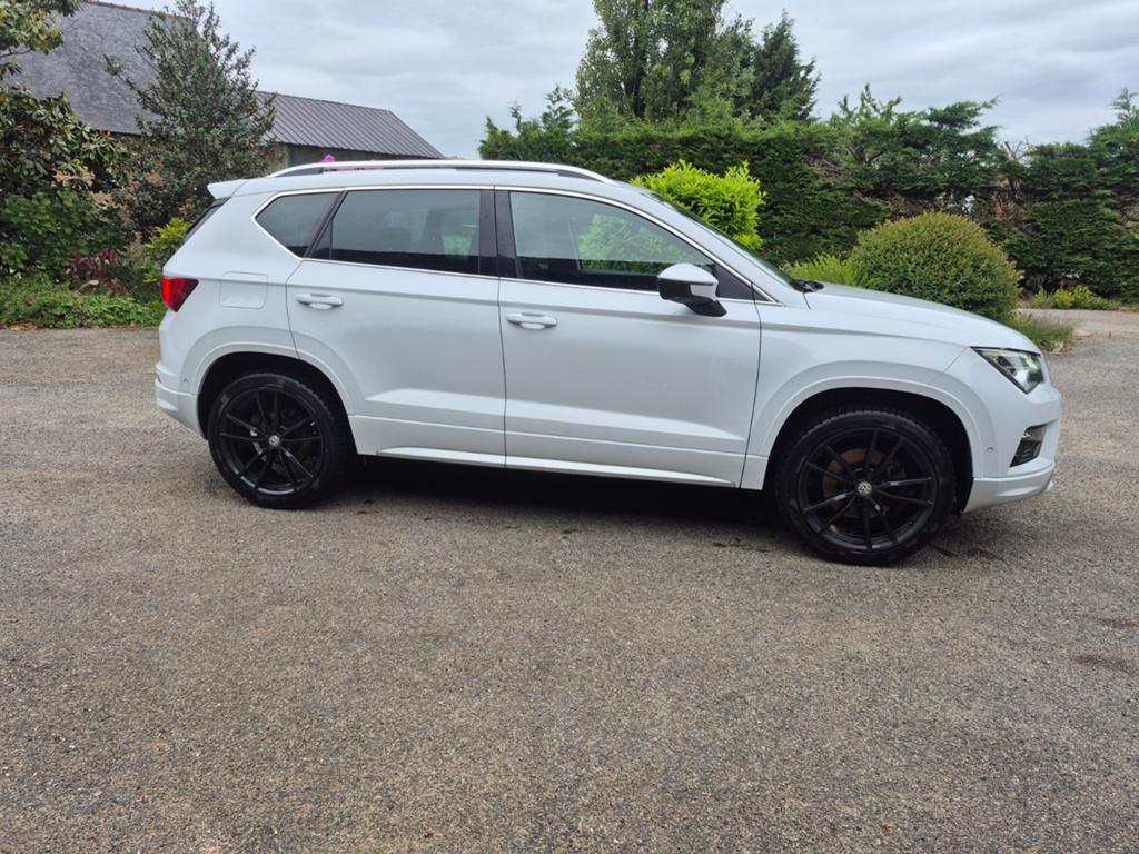 Seat Ateca 1.5 Ecotsi 150pk Dsg-7 2019 Wit, Auto's, Seat, 1498 cc, 4 cilinders, Ateca, Wit