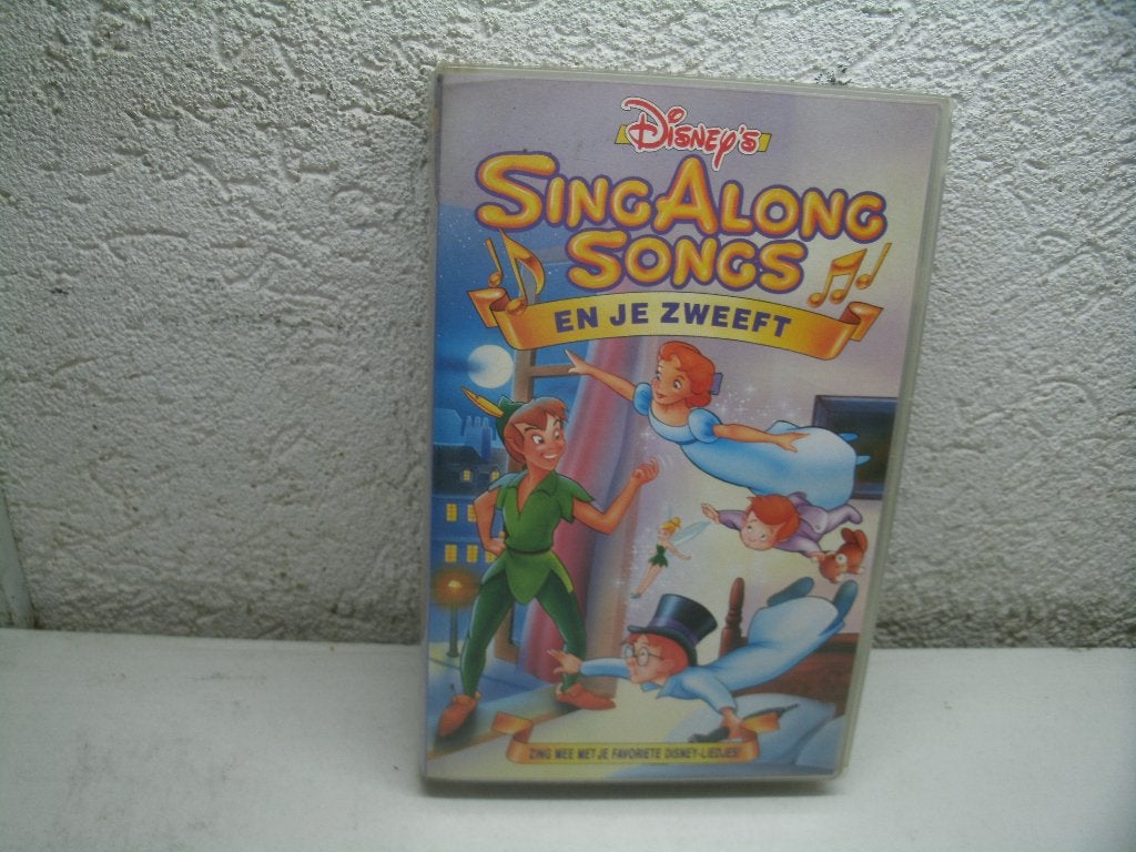 vhs 108a sing along songs en je zweeft, Cd's en Dvd's, VHS | Kinderen en Jeugd, Alle leeftijden, Ophalen of Verzenden, Zo goed als nieuw