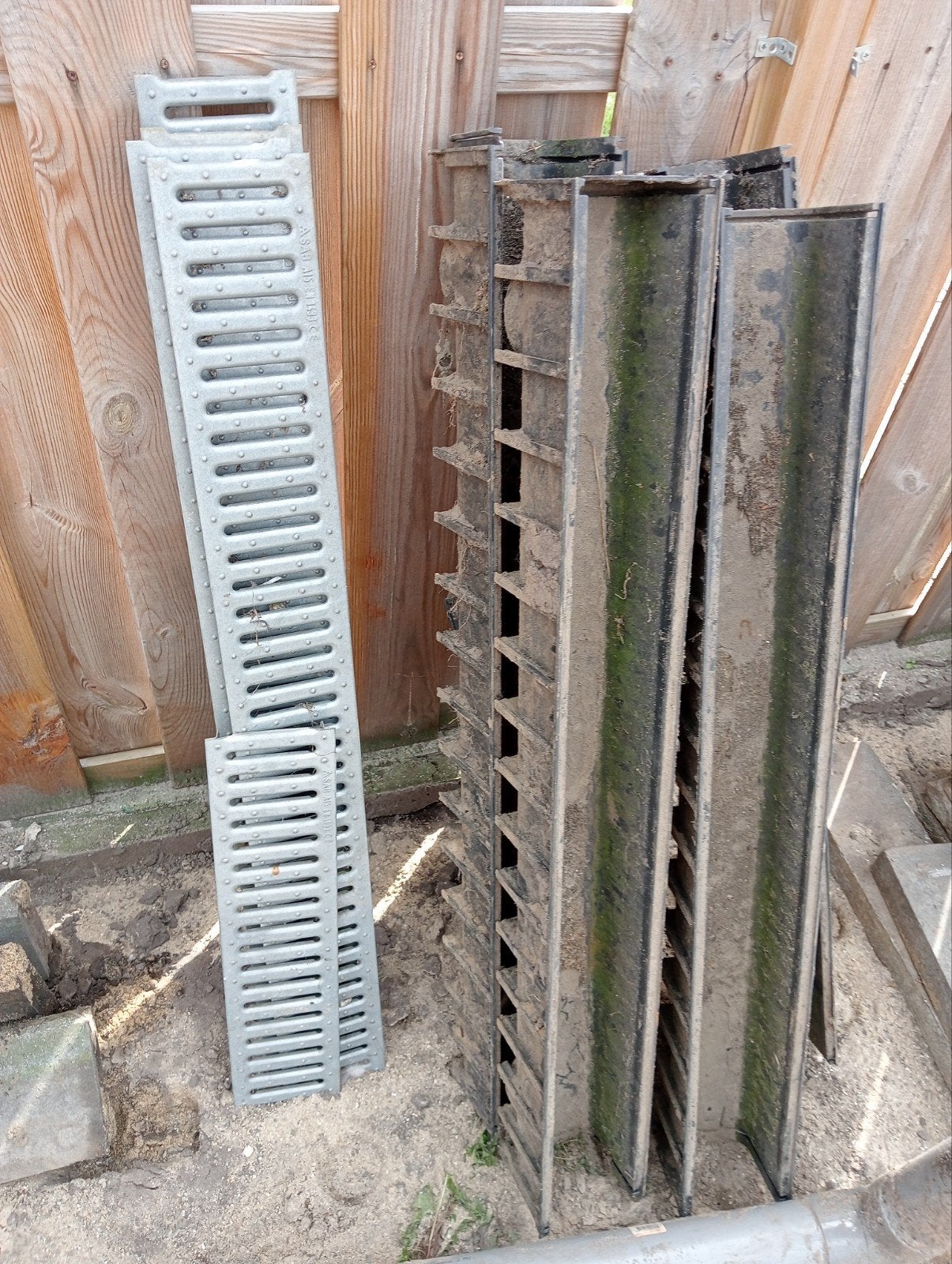 Goot | afwatering | waterafvoer voor in de tuin, Doe-het-zelf en Verbouw, Ophalen, Afvoer, Gebruikt, Aluminium