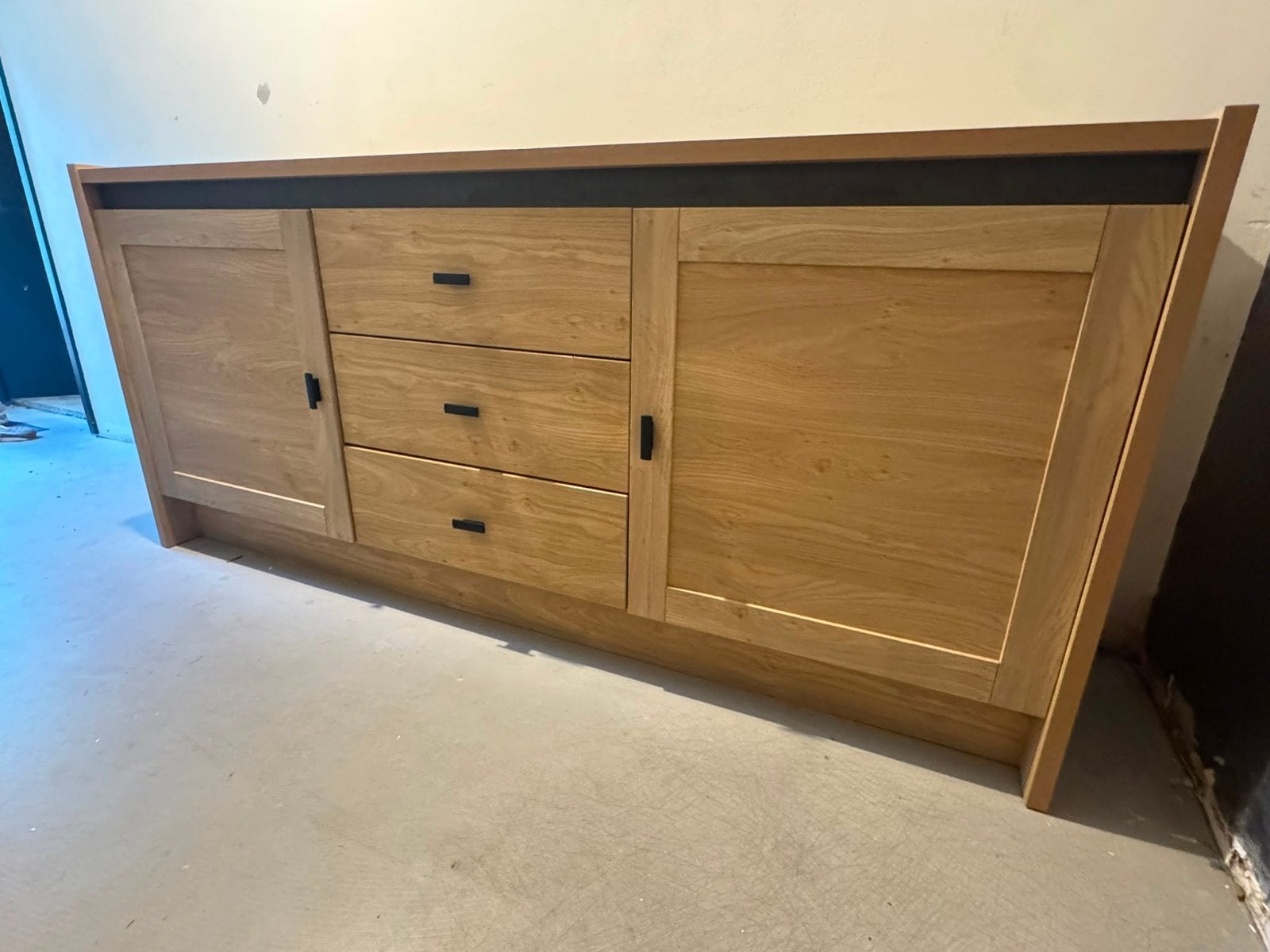 Dressoir - 196x49x90 cm, Ophalen, Gebruikt, 150 tot 200 cm, Eikenhout