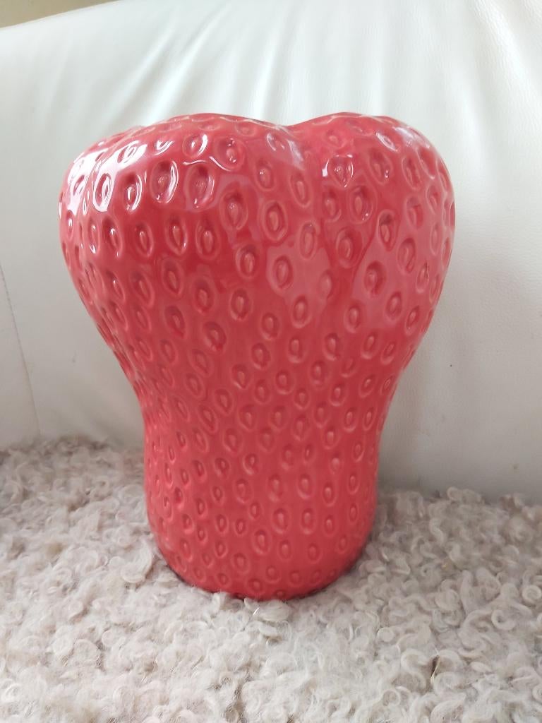 Vaas Aardbei Vrucht rood 25cm nieuw, Overige materialen, Overige kleuren, Nieuw, Ophalen of Verzenden