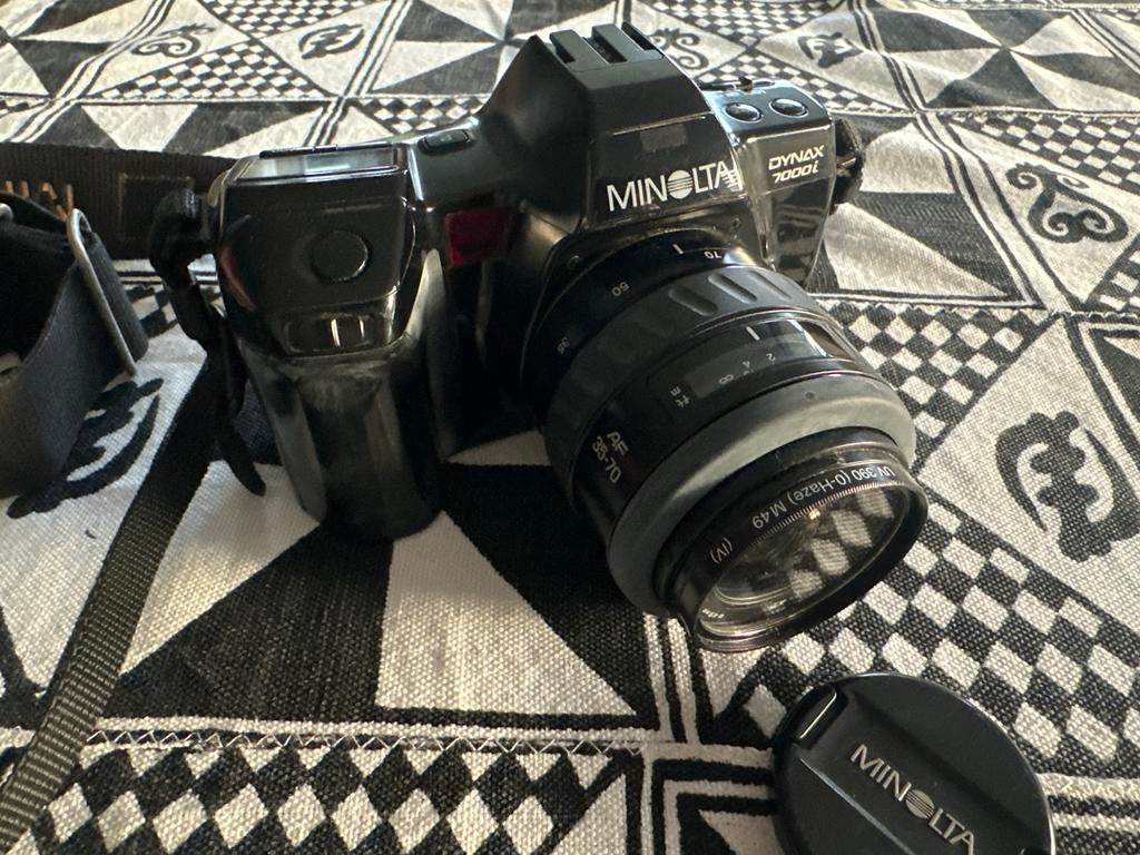 Minolta Dynax 7000i Spiegelreflexcamera met AF Zoom 35-70mm, Audio, Tv en Foto, Fotocamera's Analoog, Ophalen of Verzenden, Gebruikt