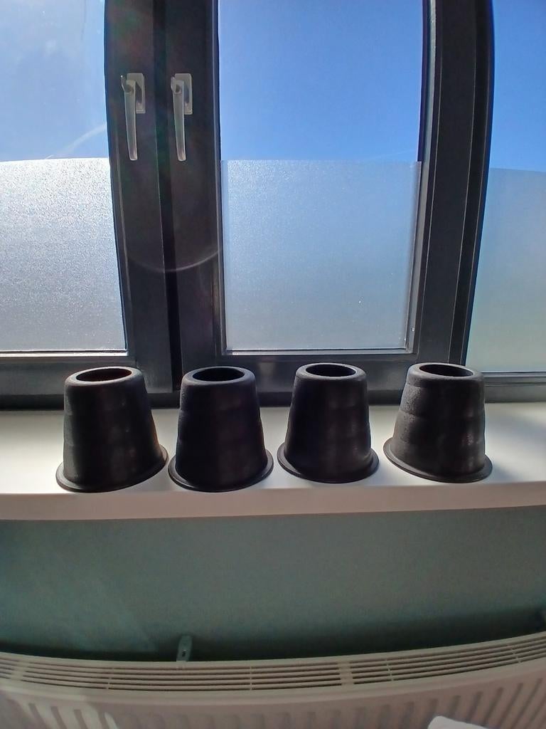 Meubel-, stoel of bedverhogers 4 stuks, Ophalen of Verzenden, Zo goed als nieuw