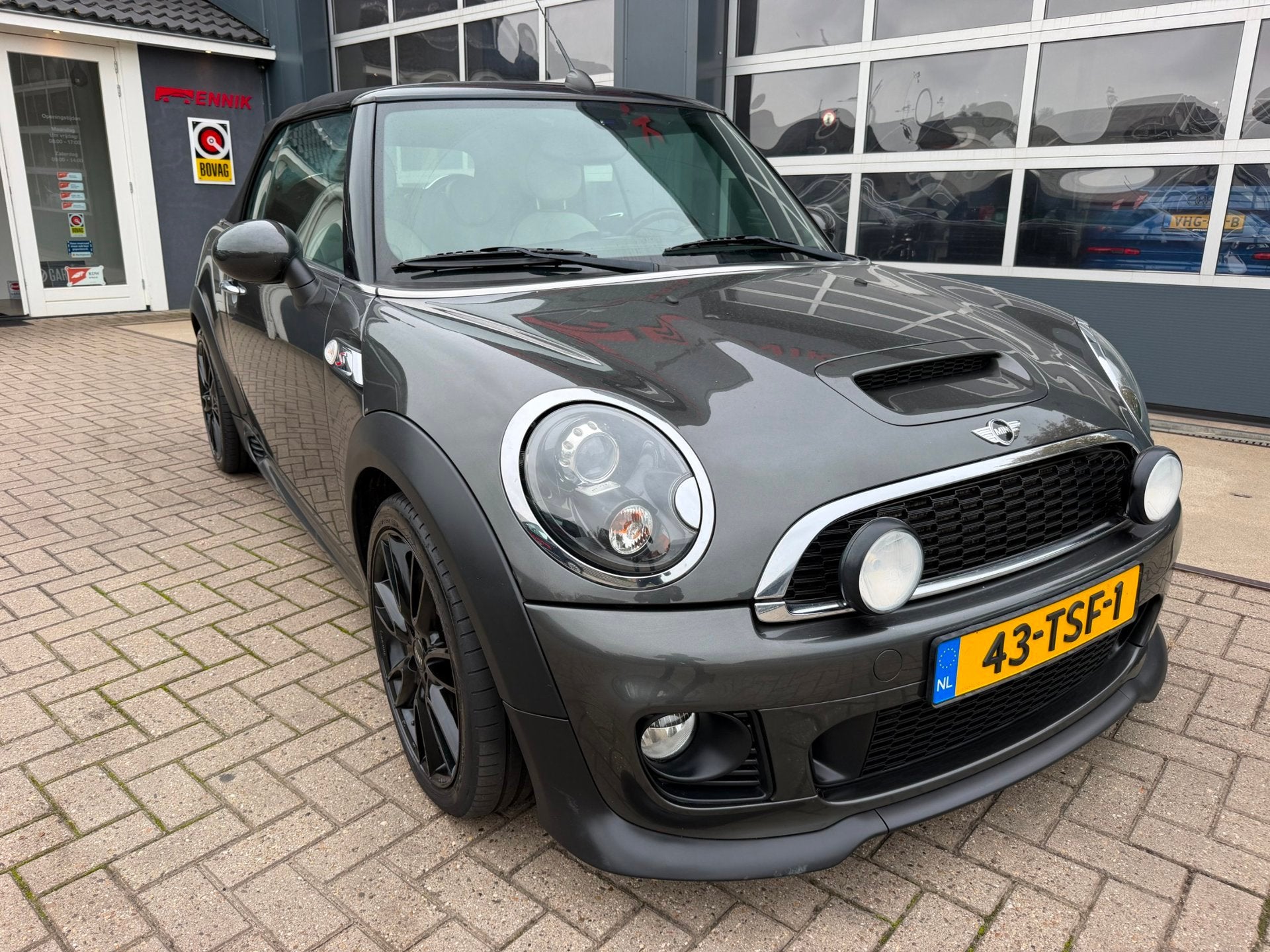 Mini Cabrio 1.6 Cooper S Chili Works / Harman & Kardon / Led, Auto's, Voorwielaandrijving, Gebruikt, 4 cilinders, Cabriolet