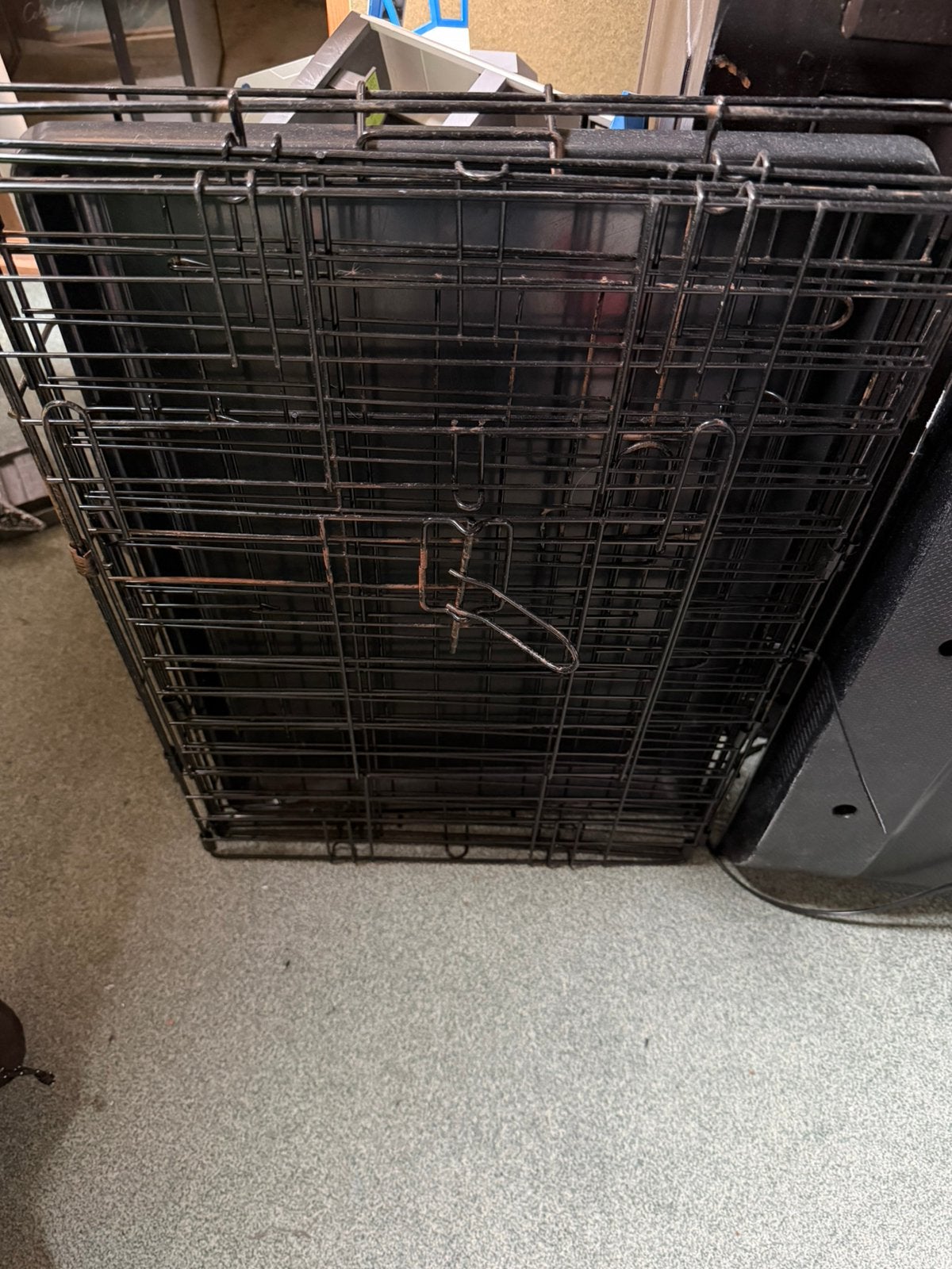 GRATIS! Zwarte metalen hondenbench., Dieren en Toebehoren, Ophalen, Gebruikt, Hondenhok
