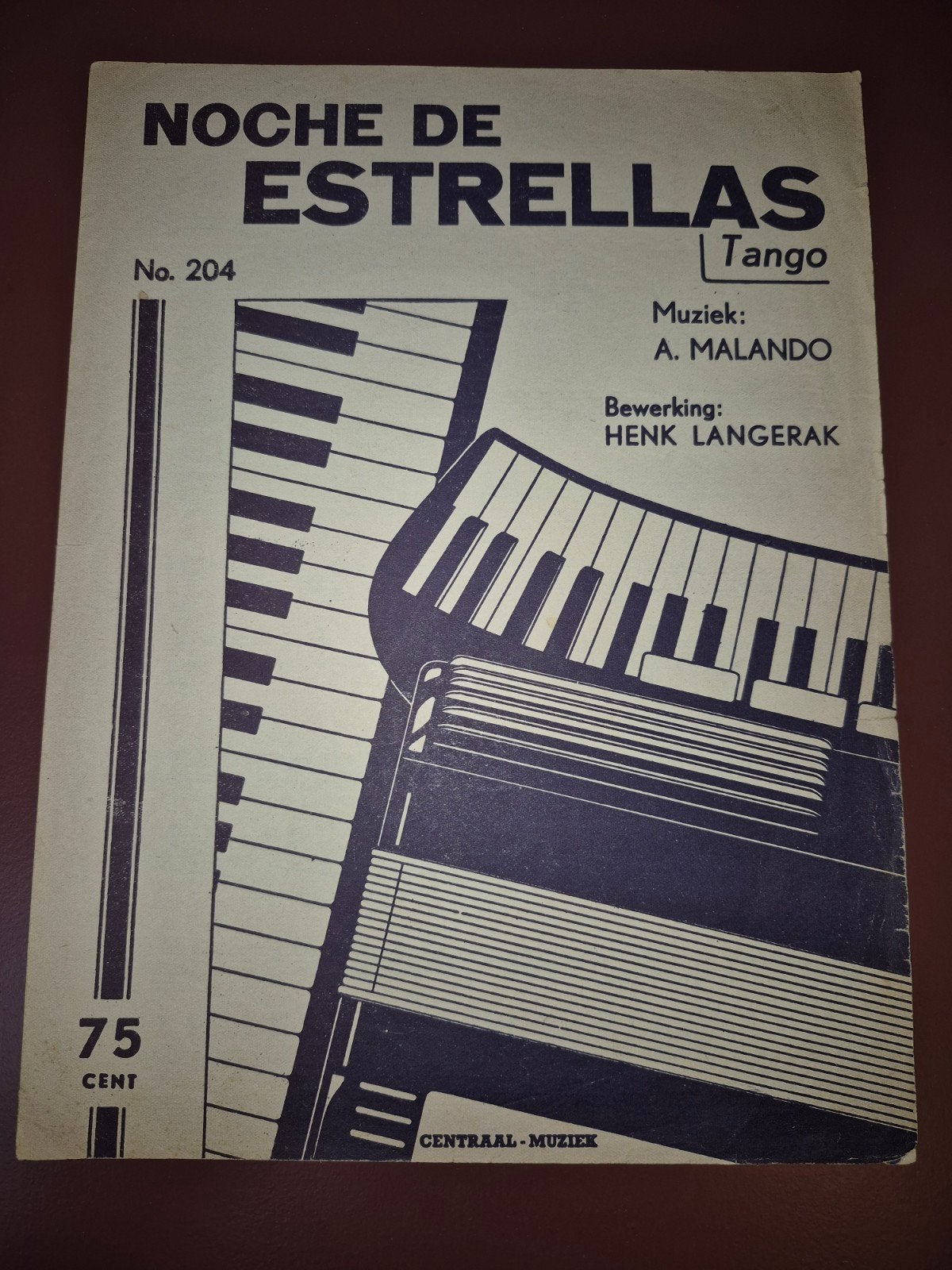 Noche de Estrellas Tango bladmuziek voor accordeon, Muziek en Instrumenten, Bladmuziek, Latin en Salsa, Gebruikt, Ophalen of Verzenden