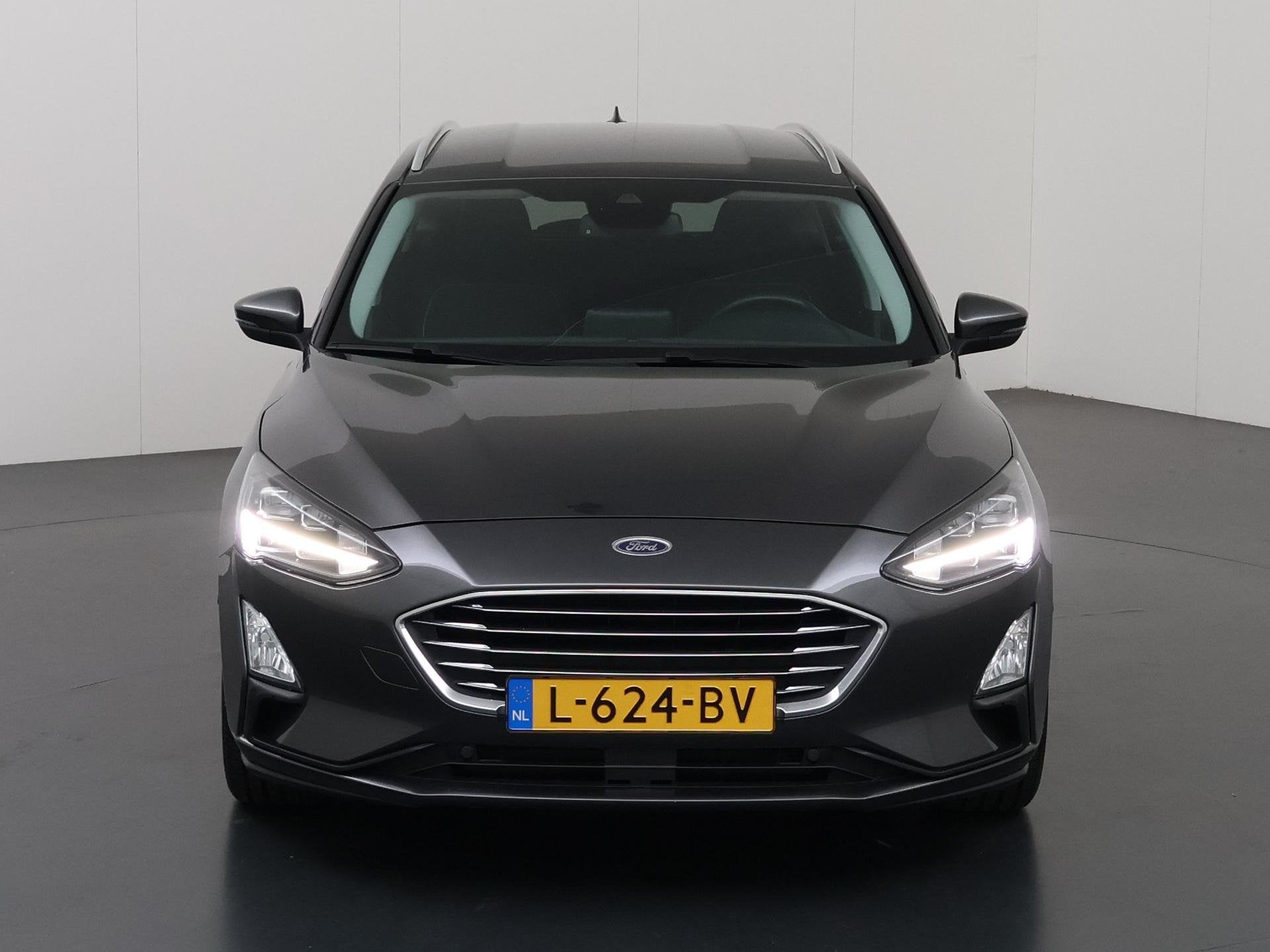 Ford Focus Wagon 1.0 EcoBoost Hybrid Titanium X Business | T, Auto's, Origineel Nederlands, Zilver of Grijs, 999 cc, 66 €/maand