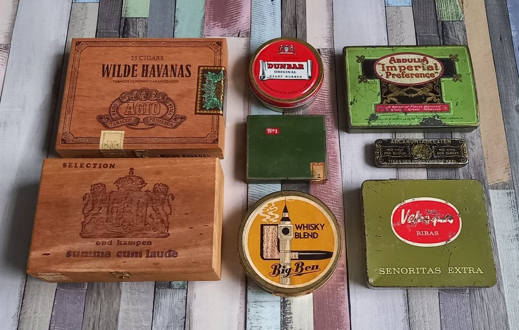 Oude vintage sigarendozen en blikjes, Ophalen of Verzenden, Gebruikt, Overige