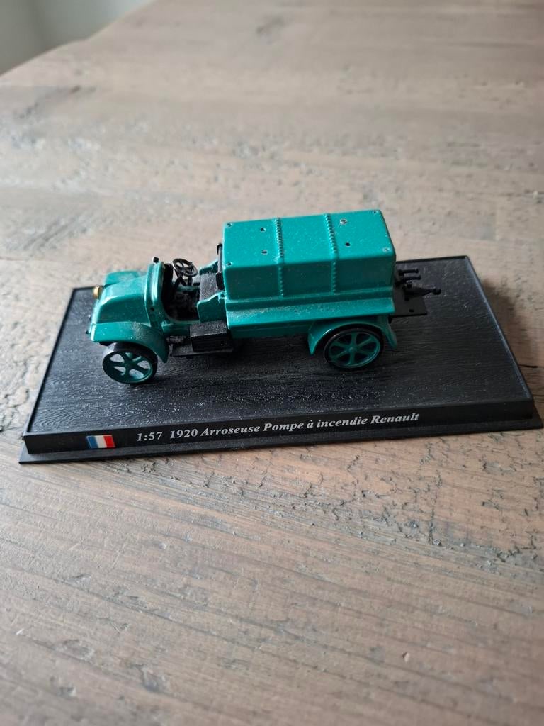 Brandweer miniatuur Renault Arroseuse 1920 1:57, Hobby en Vrije tijd, Modelbouw | Auto's en Voertuigen, Overige merken, Auto, Groter dan 1:32