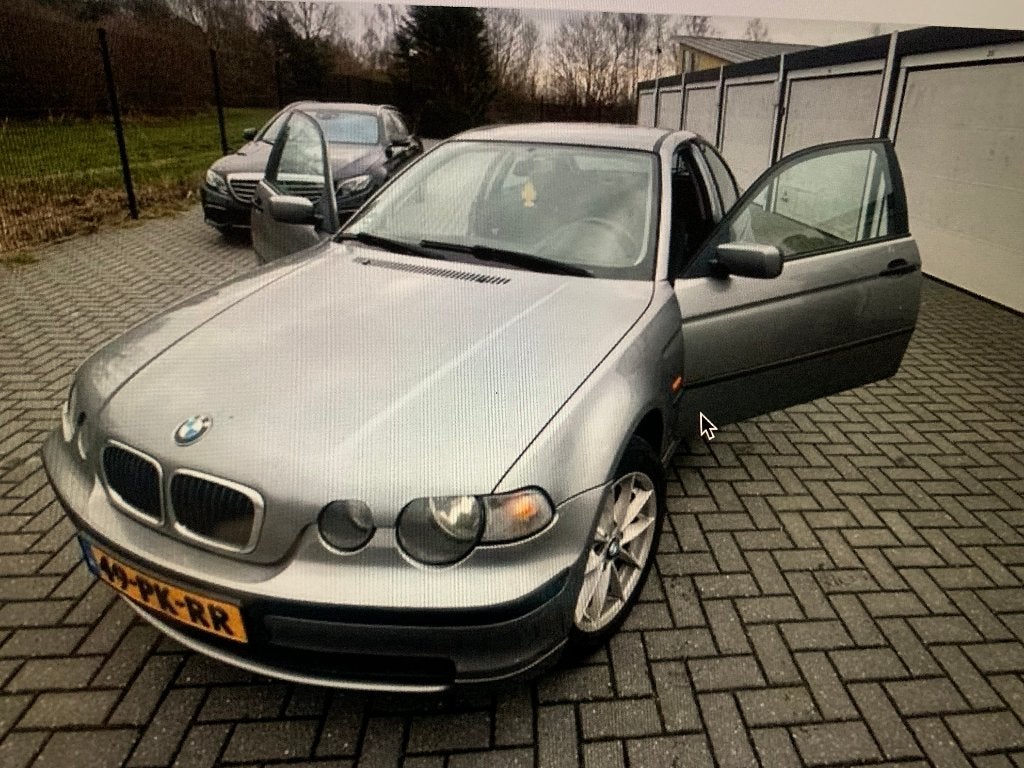 316 TI COMPACT ORGINEEL NL MET BOEKJES EN NAP  APK  02-2027, Auto's, BMW, Voorwielaandrijving, Stof, 1250 kg, 4 cilinders