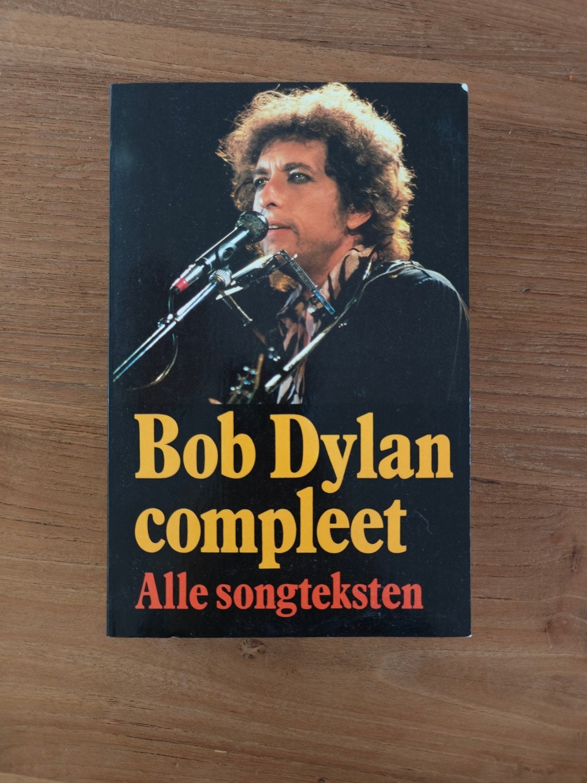 Bob Dylan compleet: Alle songteksten, Ophalen of Verzenden, Gelezen, Artiest, Bob Dylan