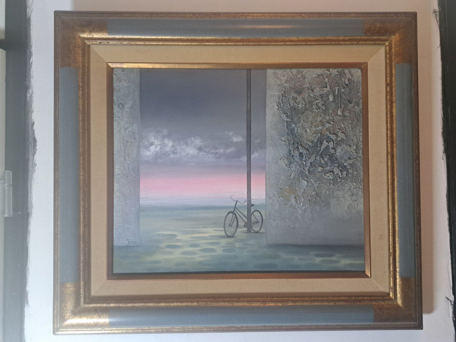 Schilderij M. Battut - Surrealistisch Landschap met Fiets, Antiek en Kunst, Kunst | Schilderijen | Modern, Ophalen of Verzenden