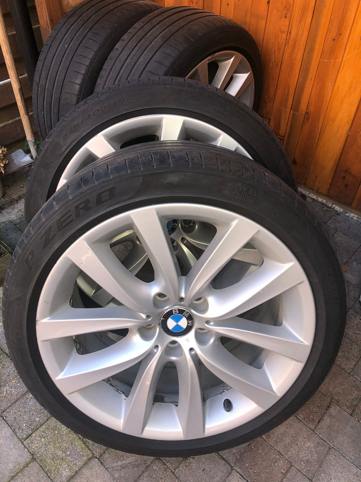Originele BMW F10 velgen met 245/40/19 banden, Auto-onderdelen, Banden en Velgen, Personenwagen, Ophalen, 19 inch